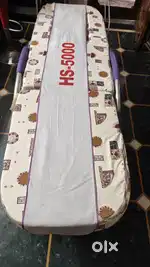 Massage bed