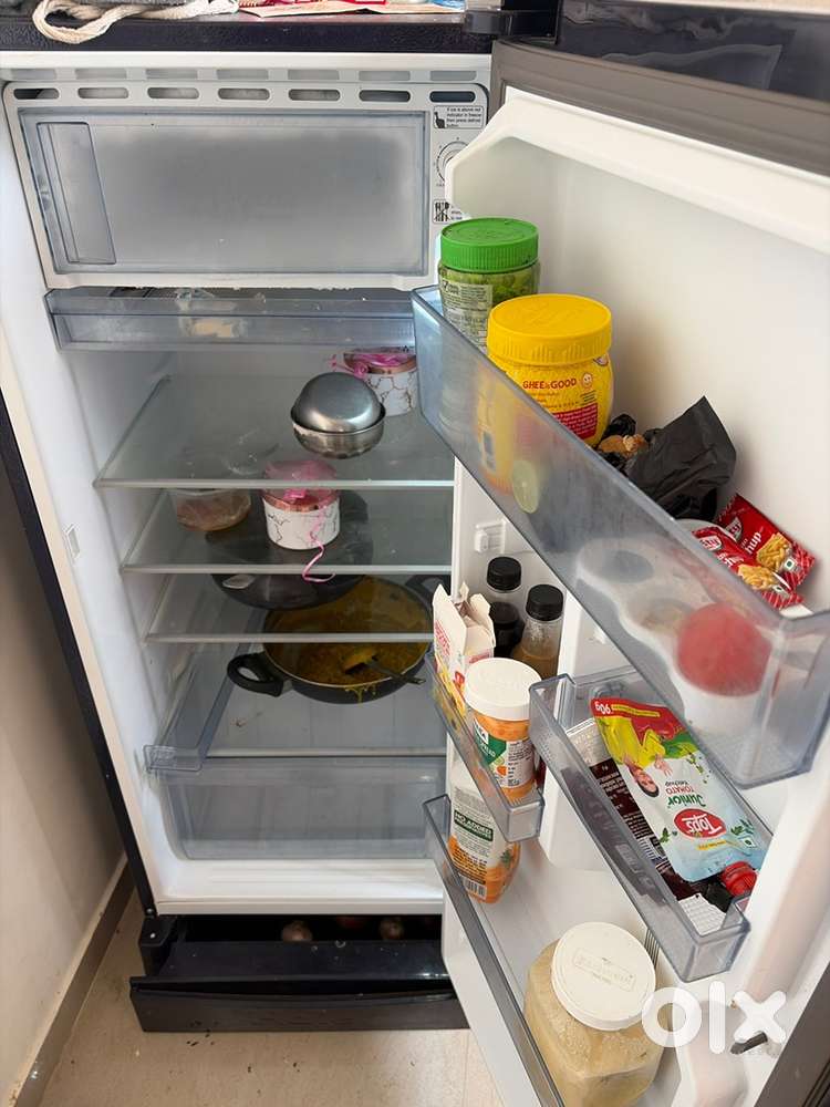 Haier 190 L direct cool 4 star refridgerator with base drawer