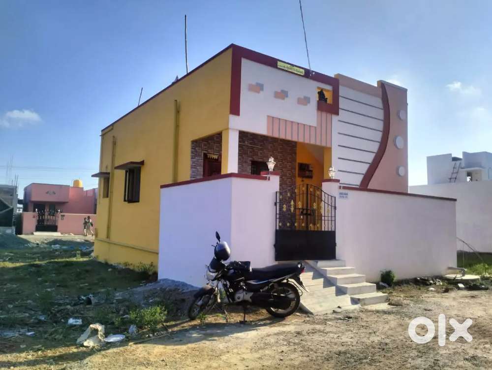 Luxury villa houses and plots