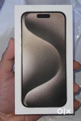Iphone 15 pro natural titanium