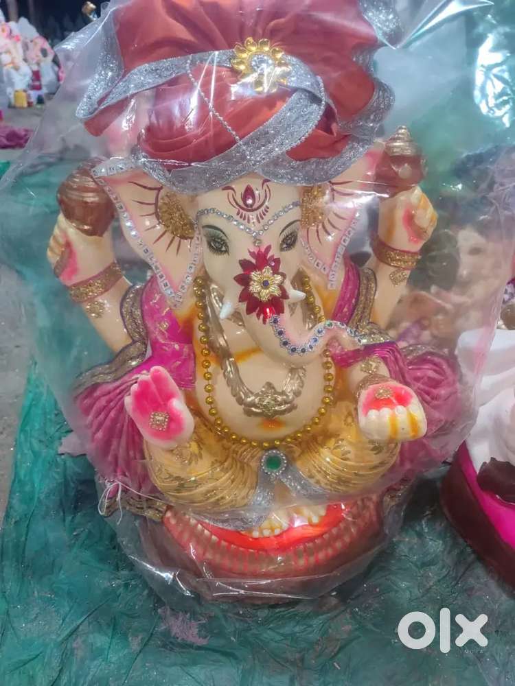 Ganesh idol clay made