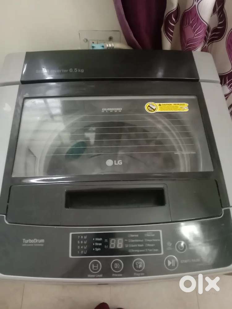 Good condition washing machine 1year old