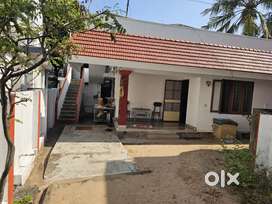 5 Cent Land With House For Sale in Chembumukke Kakkanad.