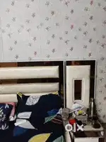 Bed with two settis