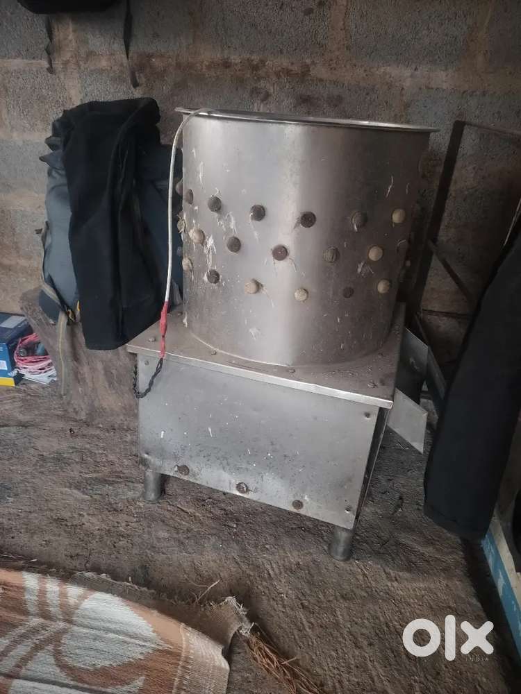 Chicken flukker machine