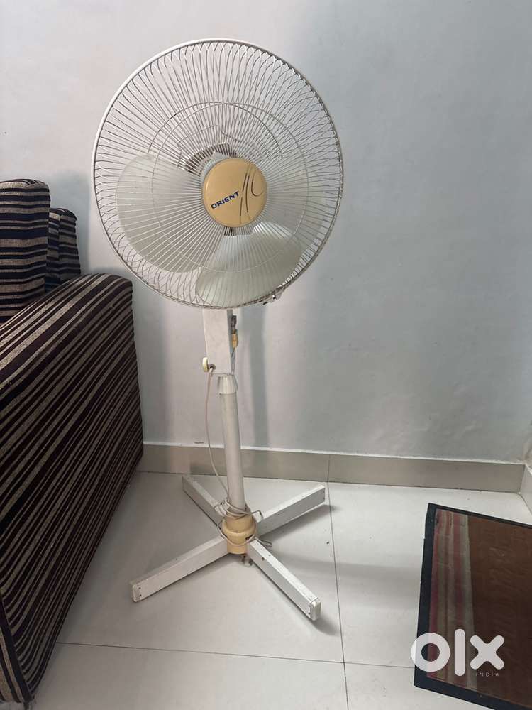 Silent table fan