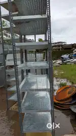 Racks in great and new condition