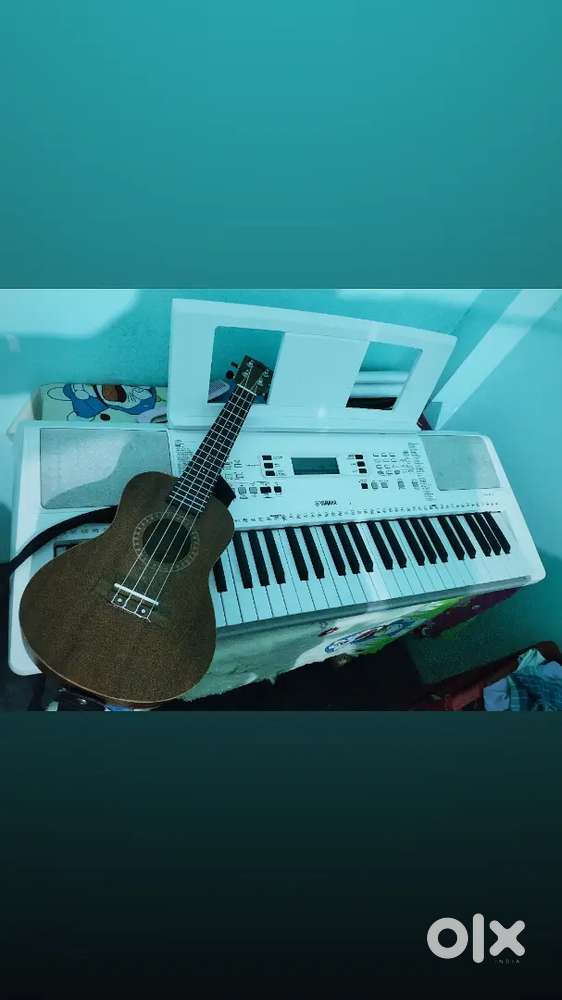 Keyboard yamaha company