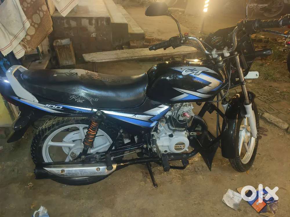Bajaj CT100 BS4