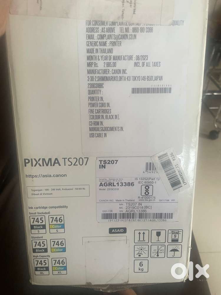 Stylish compact printer with boarderless photo printing PIXMA TS207