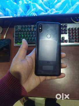 Redmi Y2 with new battery & touch screen