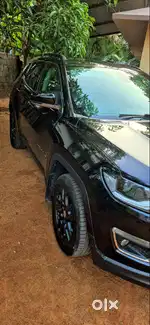 jeep compass black urgent sale excellent condition