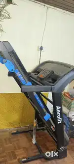 Treadmill  bechna hai