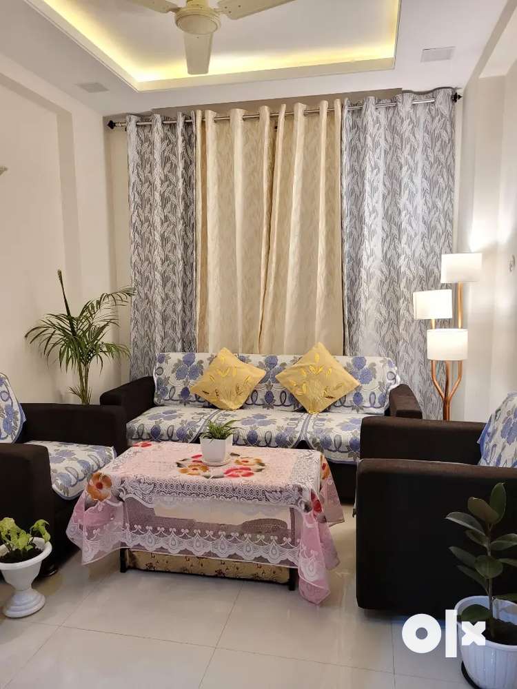 3 Bhk Fully Furnished Flat For Rent
