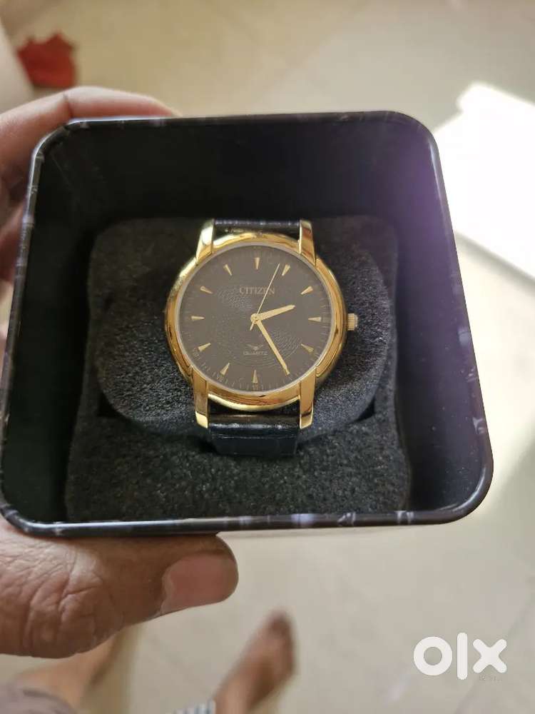 Citizen Mens Watch - Gold plated (Brand New) just 10 days used.