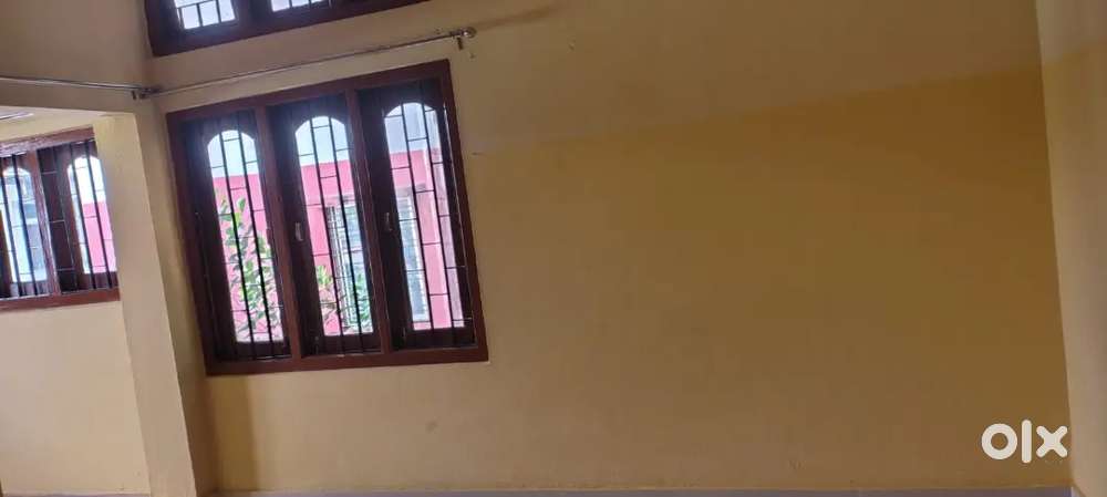 One Bhk/Two Bhk Rcc Part House available at Hatigaon area ,Rent 10K+