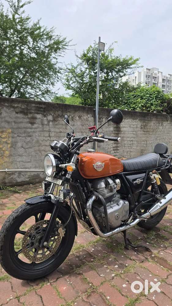 Royal Enfield Interceptor 650 Orange Crush