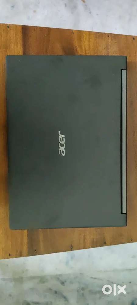 Acer aspire-7