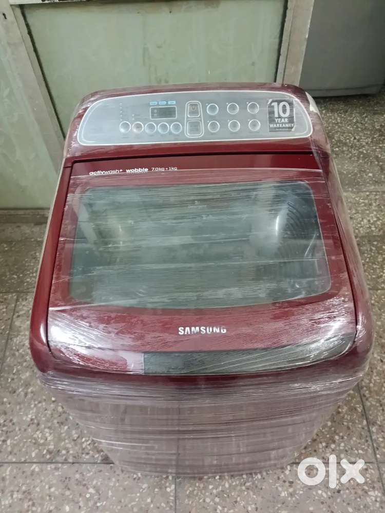 Samsung wobble 7+1 kg top load fully automatic washing machine.
