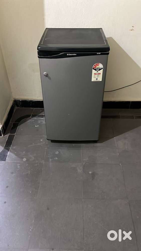 Refridgerator  80L Elctrolux  2014 Model