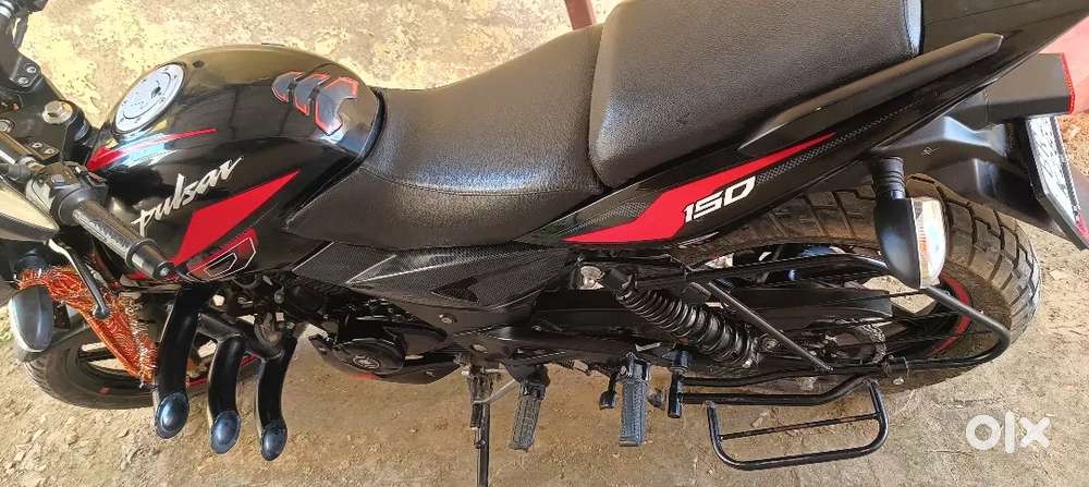 Pulser 150 cc good condition