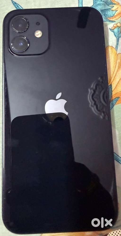 iPhone 12.. 128 gb with 2 charging cable