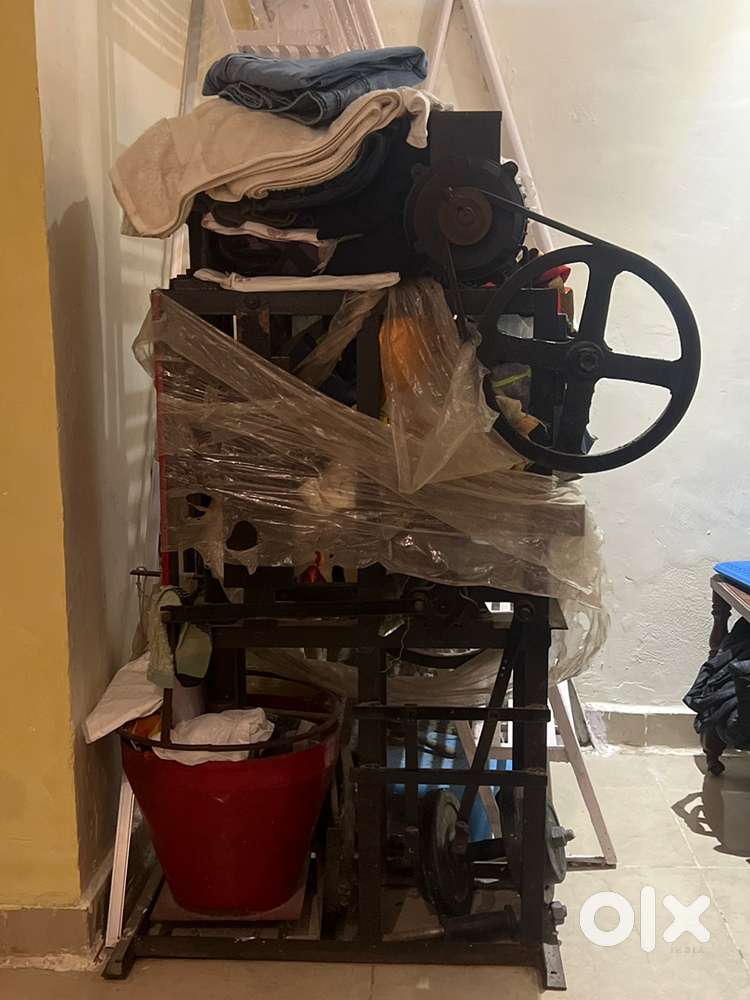 Masala smasher machine