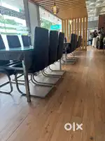 Restaurant waitress