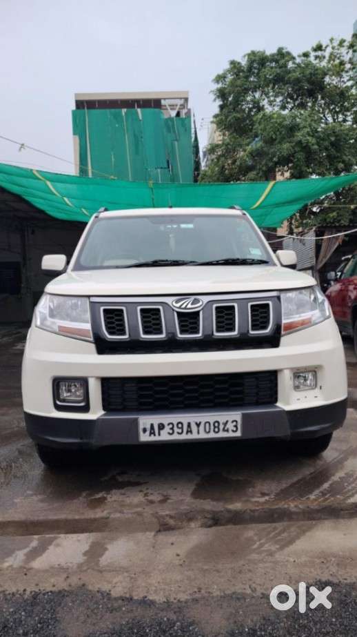 Mahindra TUV 300 T8, 2019, Diesel