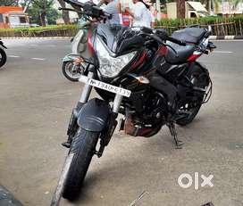 Good condition full and full company service 25,000 km NS 200