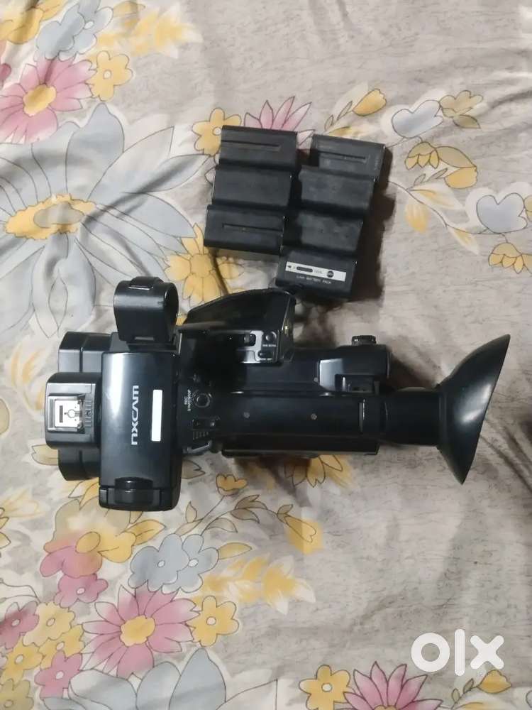 Video camera nx 200 for sell good condition
