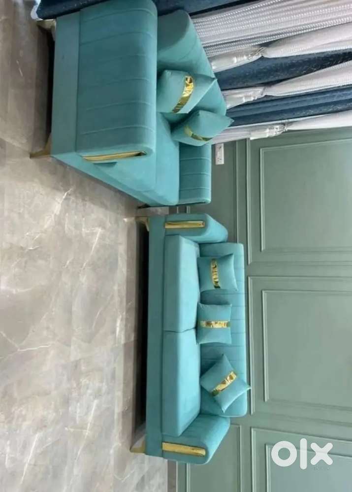 3+2 sofa set with beautiful colour and designing handle and pillows