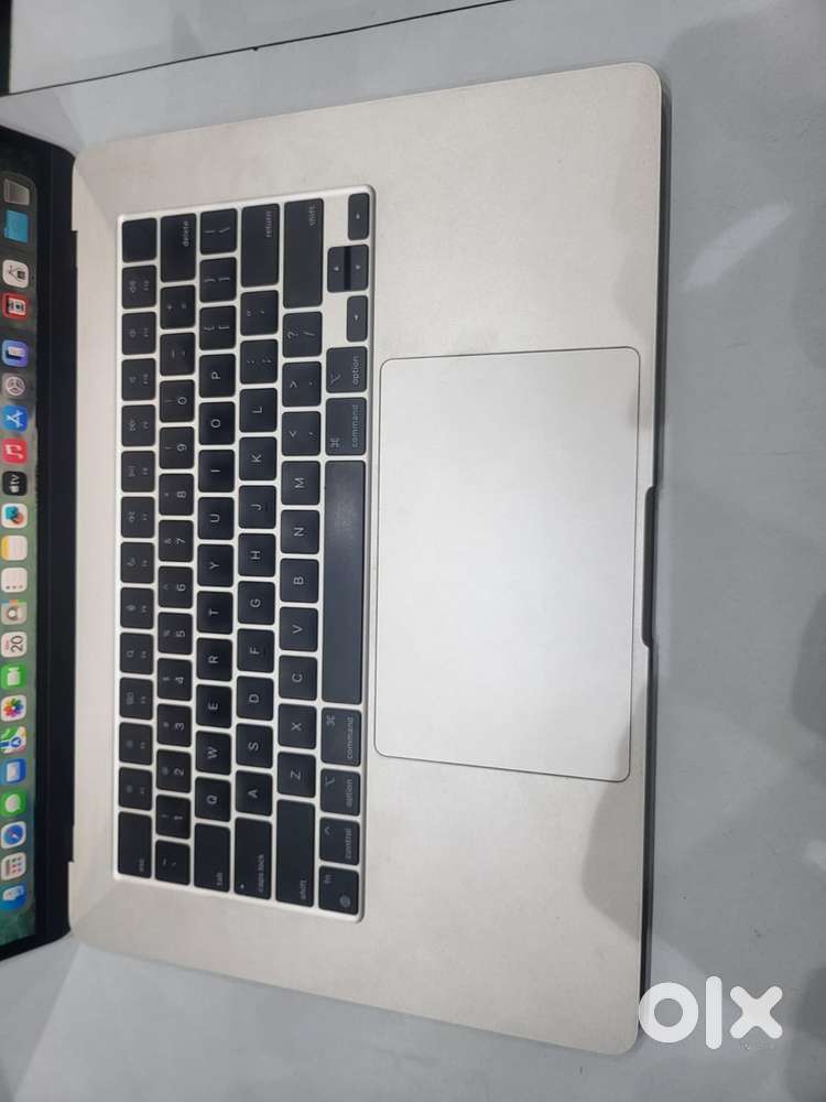 Macbook air m2 2023 15”