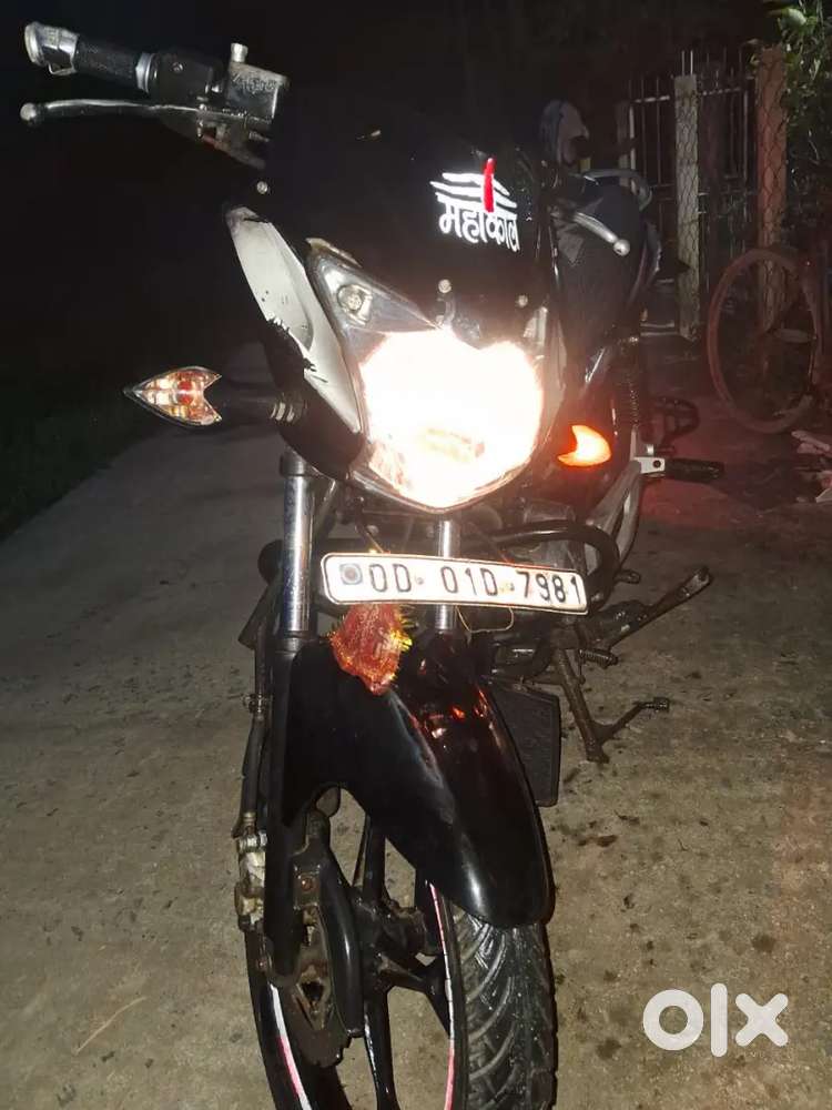 Bajaj Discover 100 M