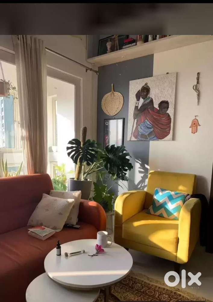 River front view boutique apartment with plenty of natural lights