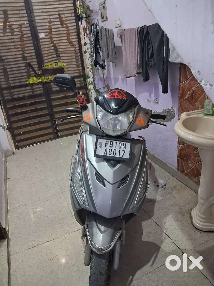 Okay condition and engine also perfect to work no issue inside this.