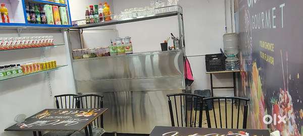 Kichen besing counter