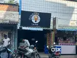 Tea shop for shop in low price with the all required instruments