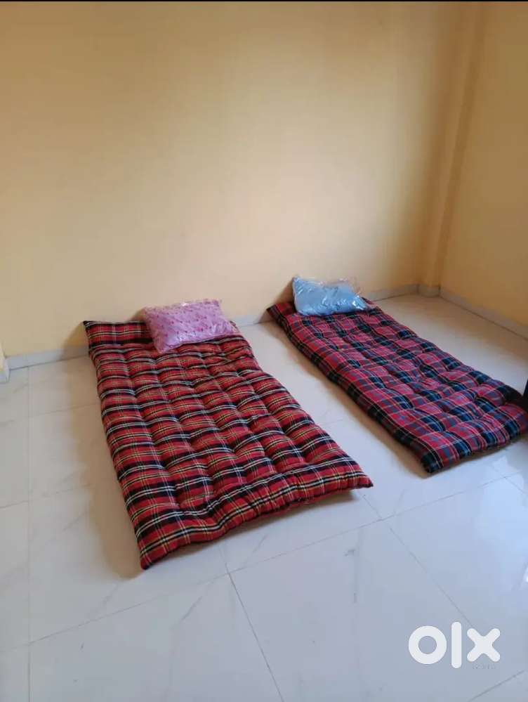 No brokerage pg accommodation in versova andheri west