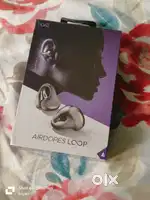 Boat airdopes loop wireless earphone