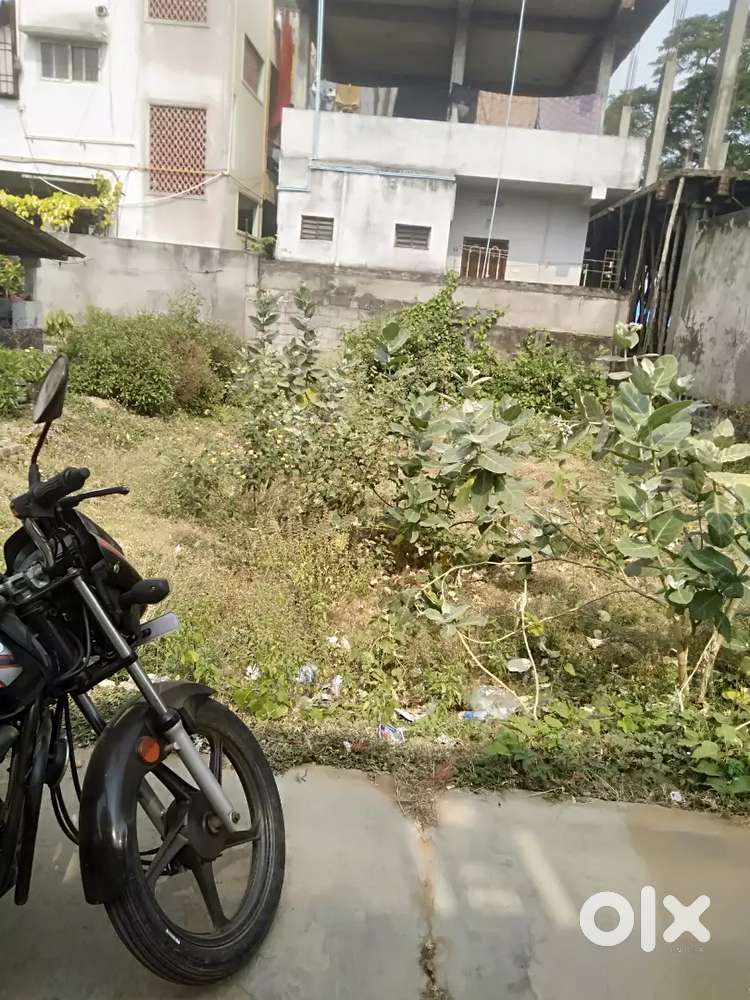 Empty site sale at sanivarapu pet