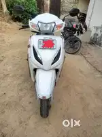 I sell my neat and clean Honda Activa 6G