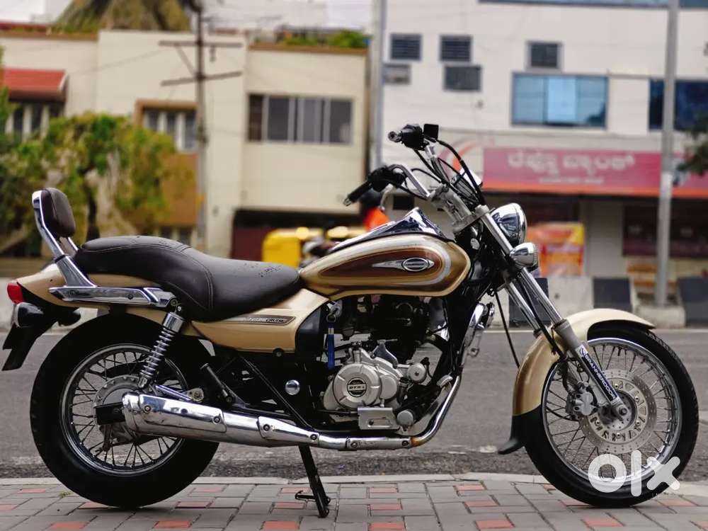 BAJAJ AVENGER CRUISE 220 FOR IMMEDIATE SALE