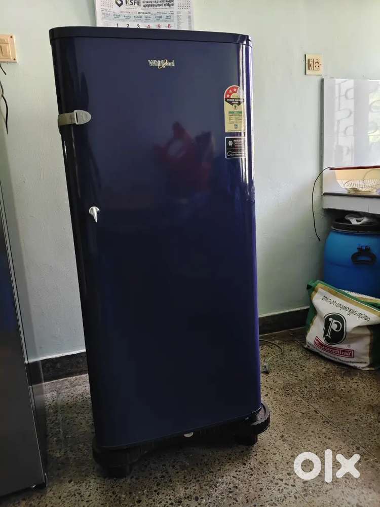174Ltr, 3 Star Whirlpool Fridge