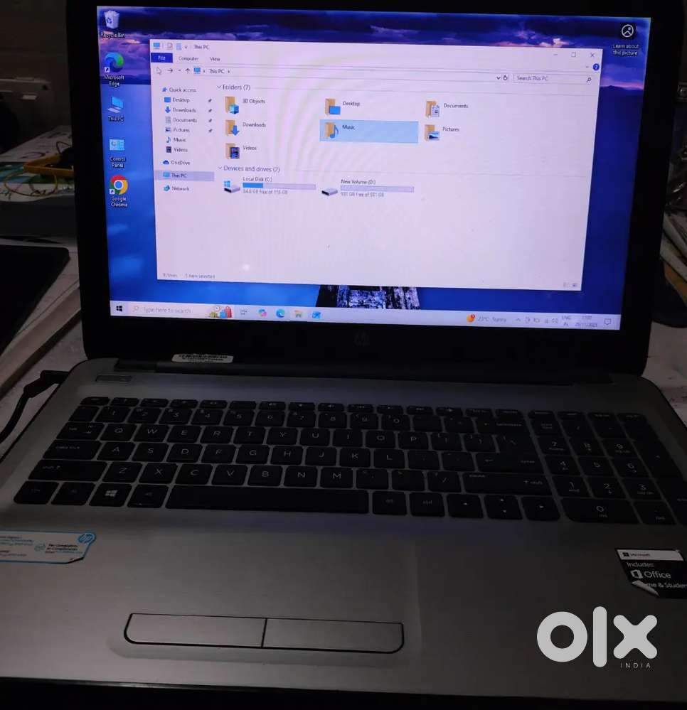 HP laptop in good condition,with 5 year SSD warranty