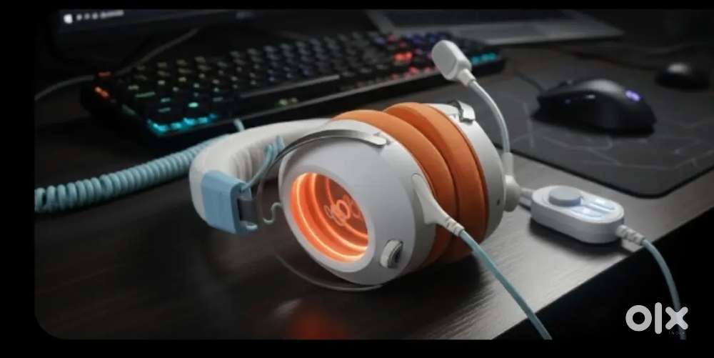 Armor Gaming Headphone  Clear Mic  RGB Lights  9/10 Condition