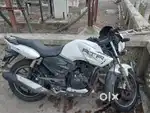 TVS apache RTR 180