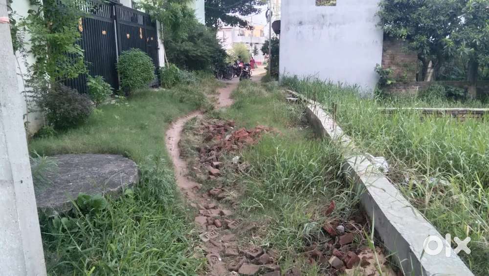 Best location pe plot hai ready to move