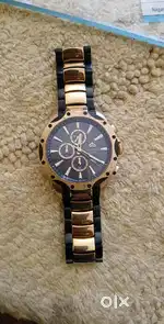 Mugnear Rose Gold Watch
