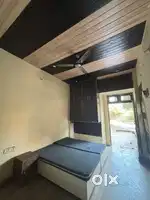 1 room set available
